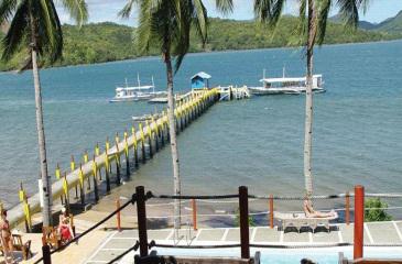 dive link resort_dock