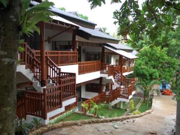 the strand boracay_facade