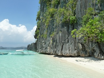 banol beach palawan