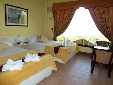 mount tapyas hotel_room