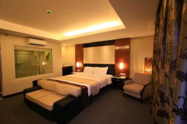 coron westown_premium room