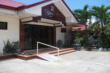 ysabelle mansion palawan_entrance