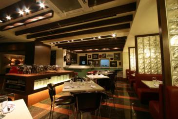 crown regency makati_restaurant