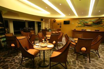 crown regency resort boracay_restaurant