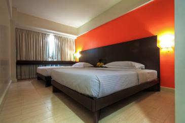 remington hotel manila_guest room