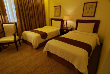 hotels near US embassy manila