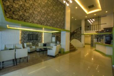 one greenbelt hotel makati_hotel lobby