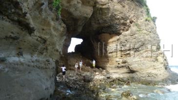 bantay abot cave