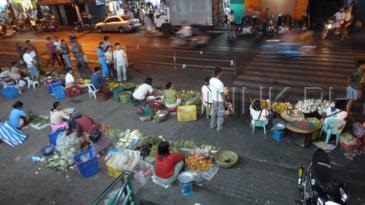 laoag tourist spots_market