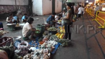 laoag tourist spots_market