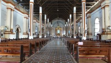 paoay church_interior