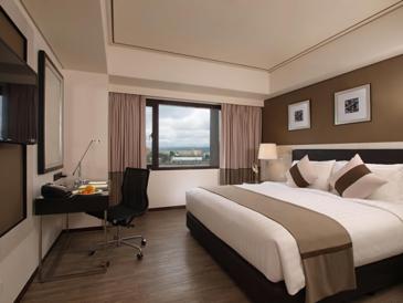 seda hotel cagayan de oro_club room