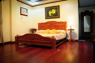 grand octagon resort_guest room