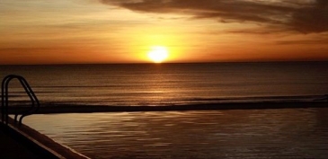 playa tropical_sunset from pool