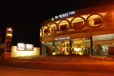 orchard hotel cebu