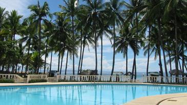 estaca beach resort_swimming pool
