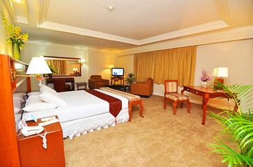 grand men seng hotel_suite2