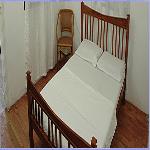 INDIVDUAL COTTAGE ROOM