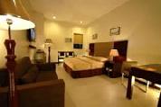 ermita hotel near US embassy