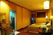 pasay hotel near MOA