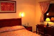 pacific breeze hotel angeles
