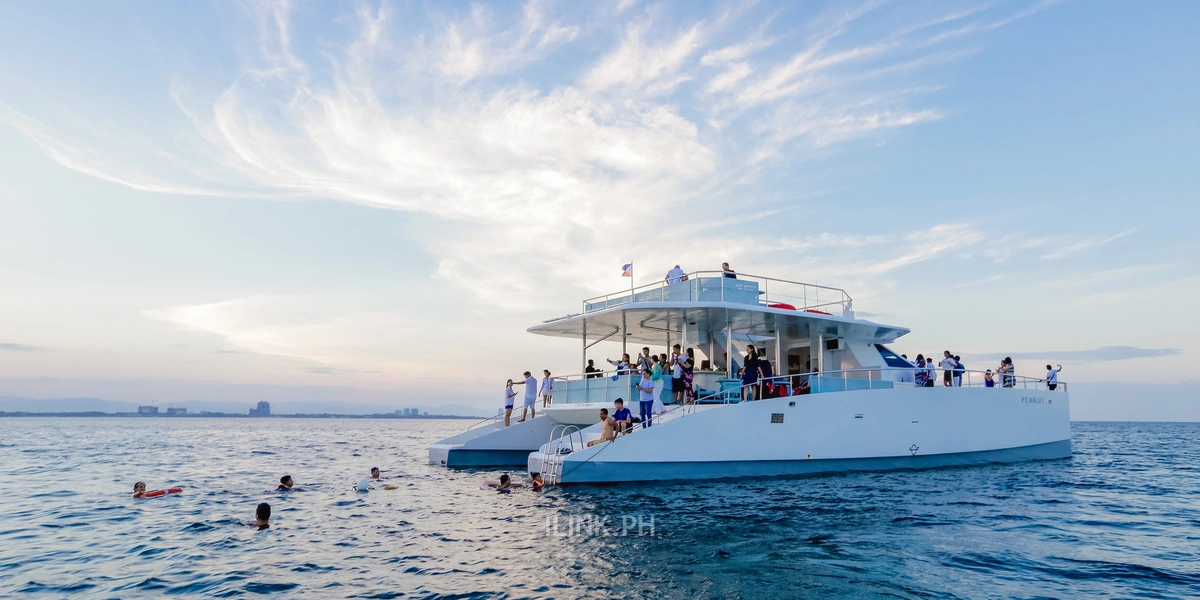 private yacht rental cebu